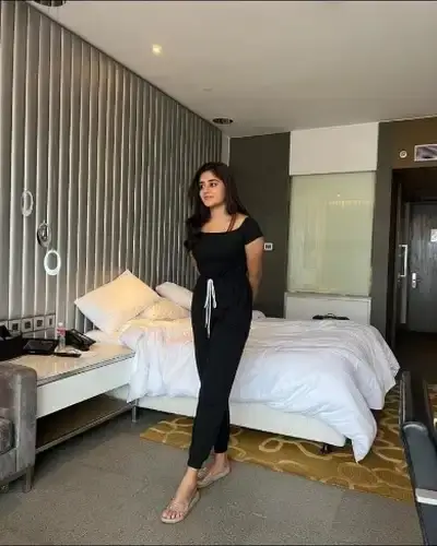 Bhamragad Call Girl Service