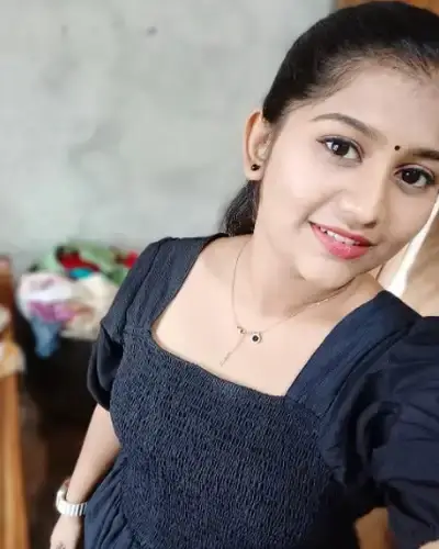 Call Girls Bhamragad Cash On Delivery